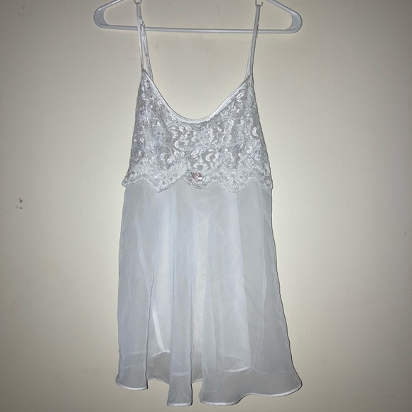 White Babydoll & Thong Set - Picture 2 of 7